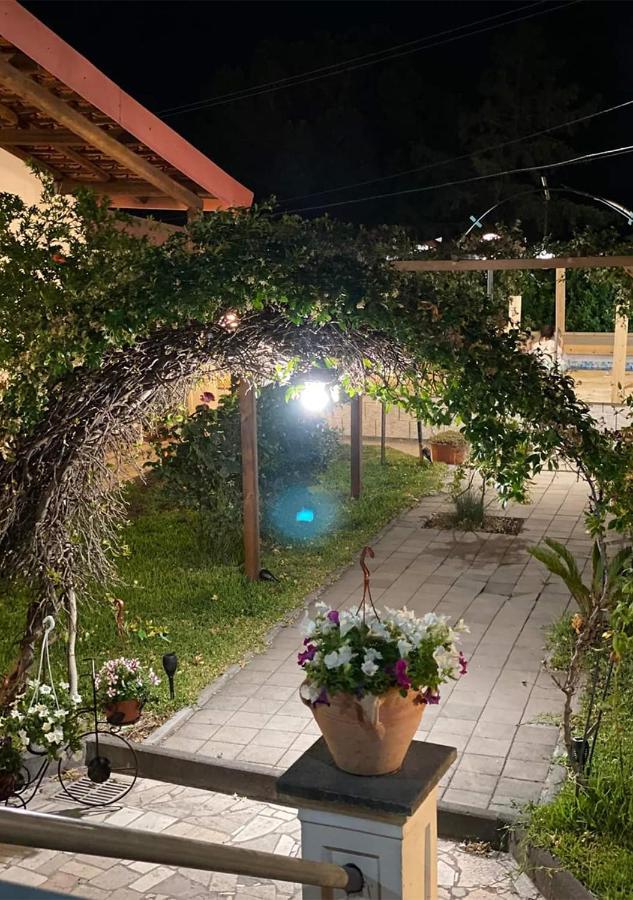 Peri Peri Guest House Mascali Exterior foto
